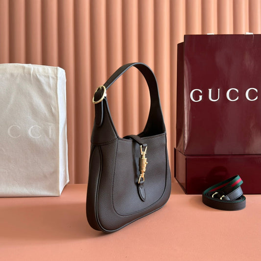 GUCCI 25S СУМКА JACKIE 1961 SMALL 28 СМ З ТЕМНО-КОРИЧНЕВОЇ ШКІРИ ІЗ ЗОЛОТОЮ ФУРНІТУРОЮ