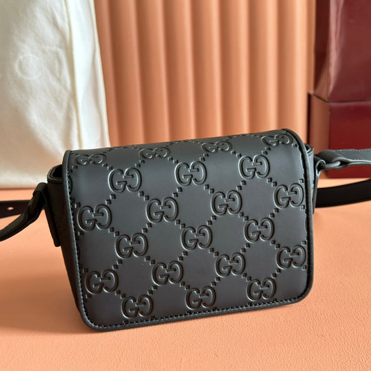 СУМКА-МЕСЕНДЖЕР GUCCI 25S SUPREME З ЧОРНОЇ ТЕЛЯЧОЇ ШКІРИ, 18 СМ