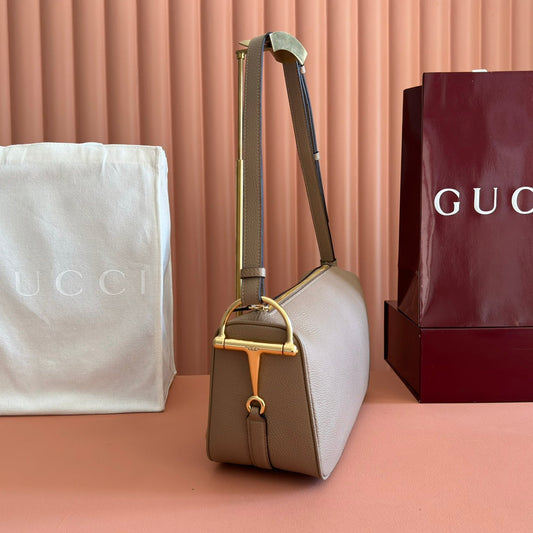 GUCCI 26S SHOULDER BAG 31 IN LIGHT EARTH BROWN CALFSKIN