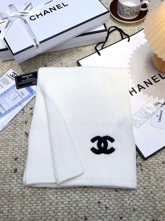ШАРФ CHANEL 25S З ВОВНИ 991923