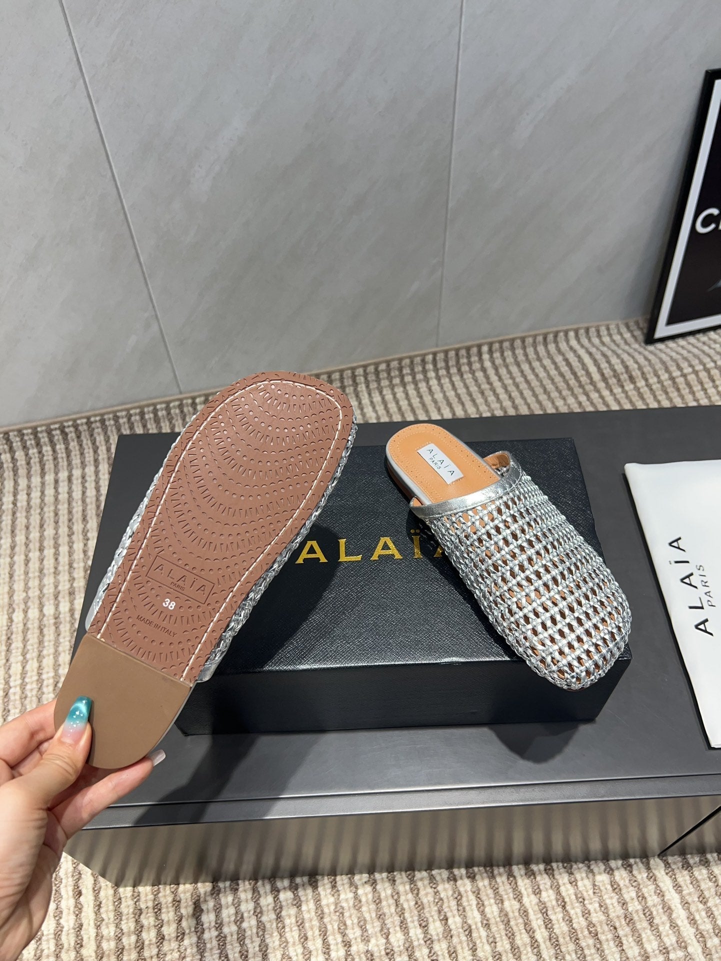 ALAIA WOVEN FLAT SHOES IN SILVER CALFSKIN STYLE 1 - 35