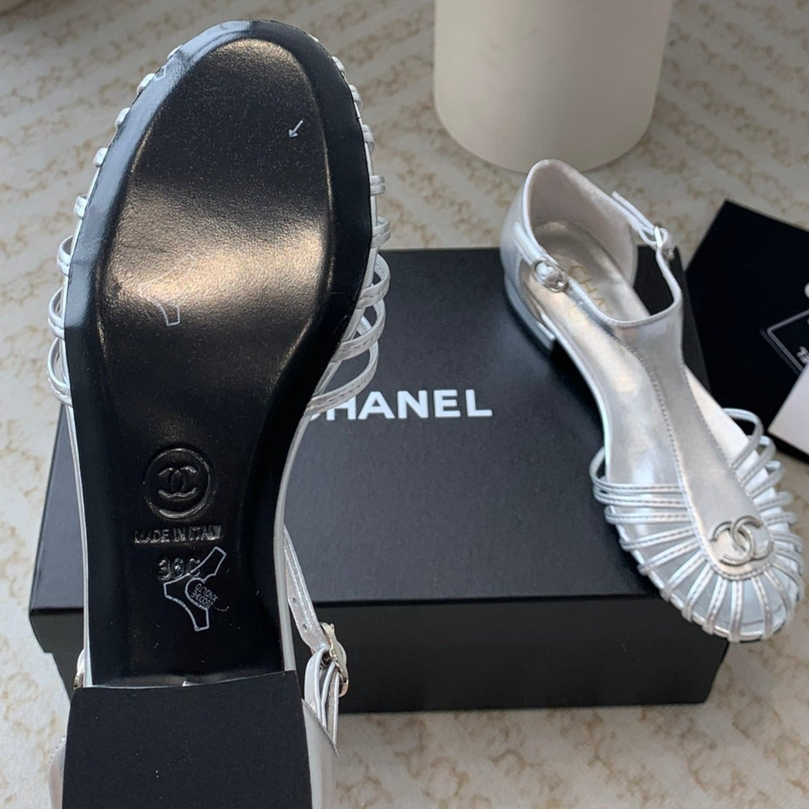 Summer New Hollow Roman Sandals Silver Sheepskin - 35