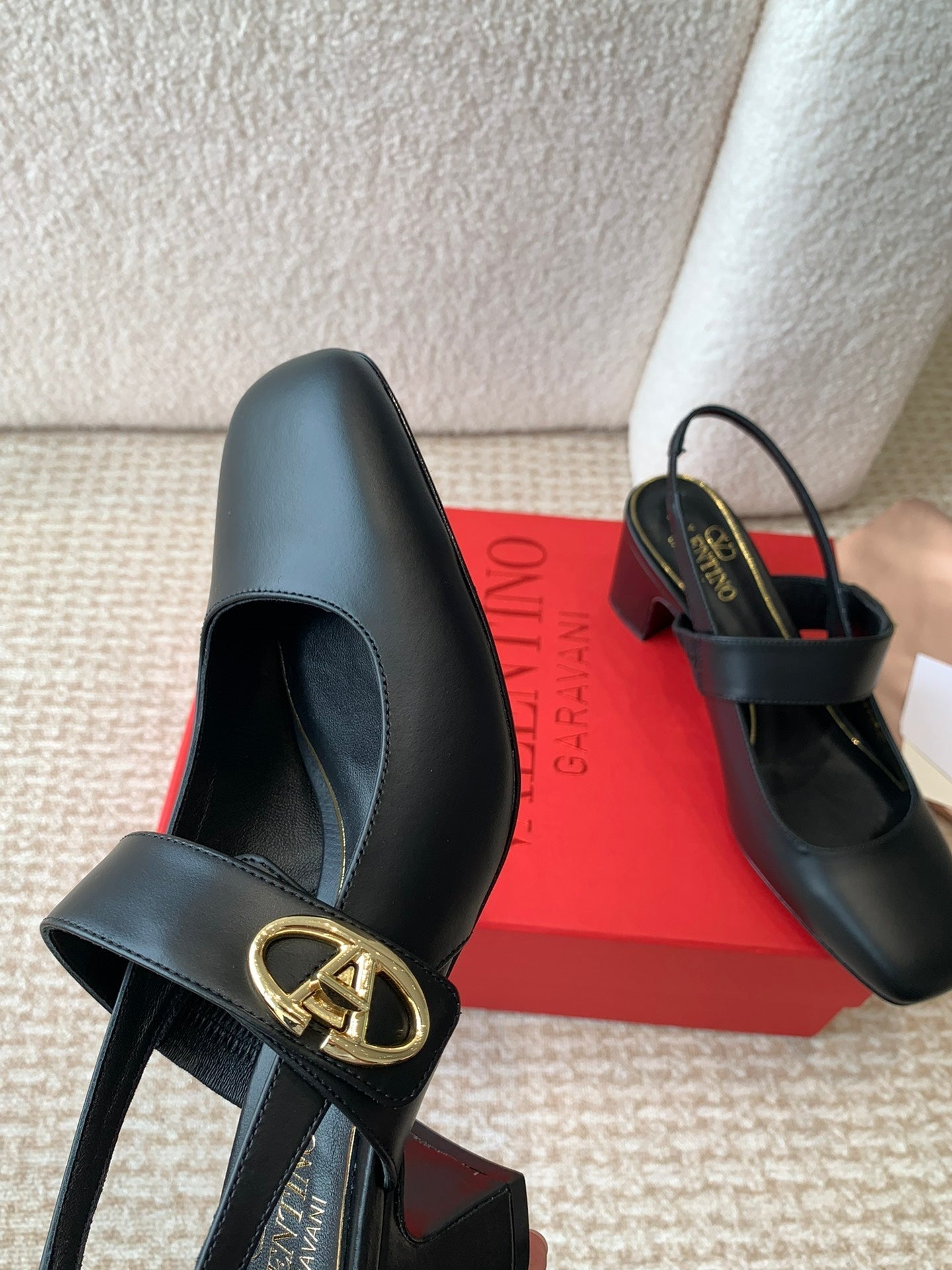 VLOGO LOCKER MARY-JANE SLINGBACK PUMPS IN BLACK CALFSKIN 65 MM - 35