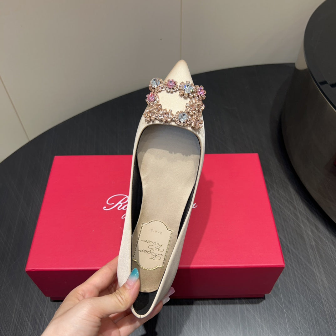 ROGER VIVIER 25S GRETE BALLET FLATS IN NUDE SILK WITH EMBELLISHED CRYSTALS - 34