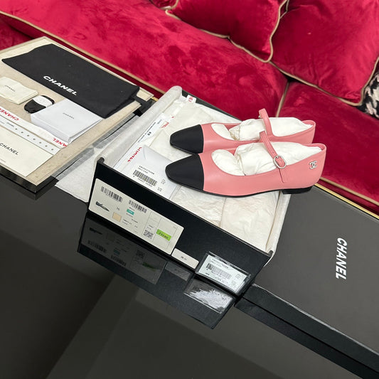 MARY JANE HOT PINK CALFSKIN AND BLACK SATIN - 35