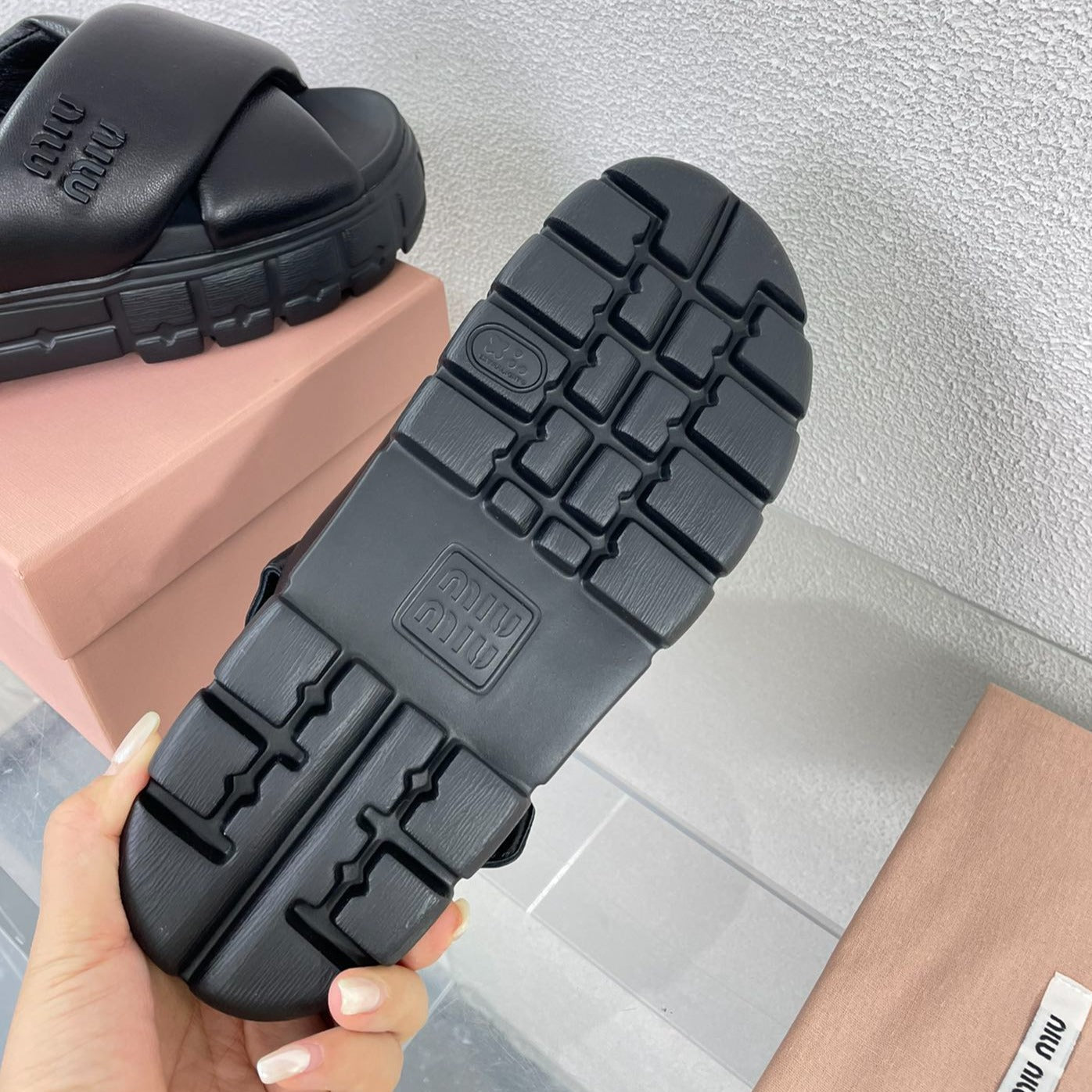 Thick-Soled Sandals Black Leather - 35