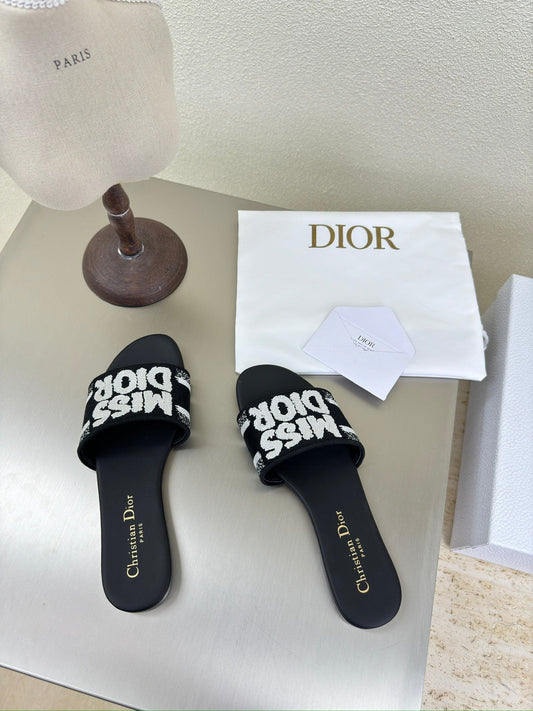 ШЛЬОПАНЦІ DWAY З ВИШИВКОЮ З БАВОВНИ ТА ЧОРНИМ МОТИВОМ MISS DIOR ALLOVER - 34