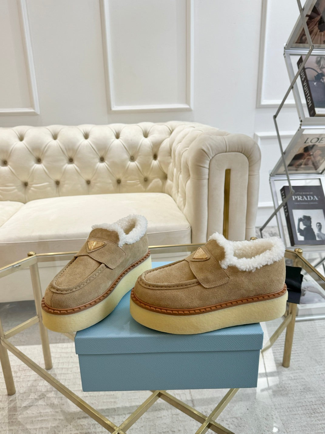 SUEDE LOAFER LIGHT FRENCH BEIGE WITH SHEARLING LINING - 35