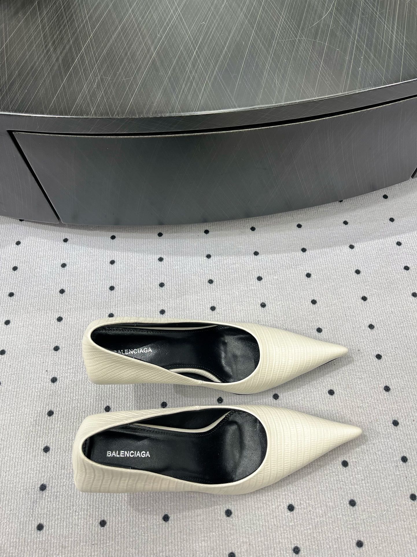 CLASSIC PUMPS 65MM IN CREAM LIZARD PATTERN CALFSKIN - 35