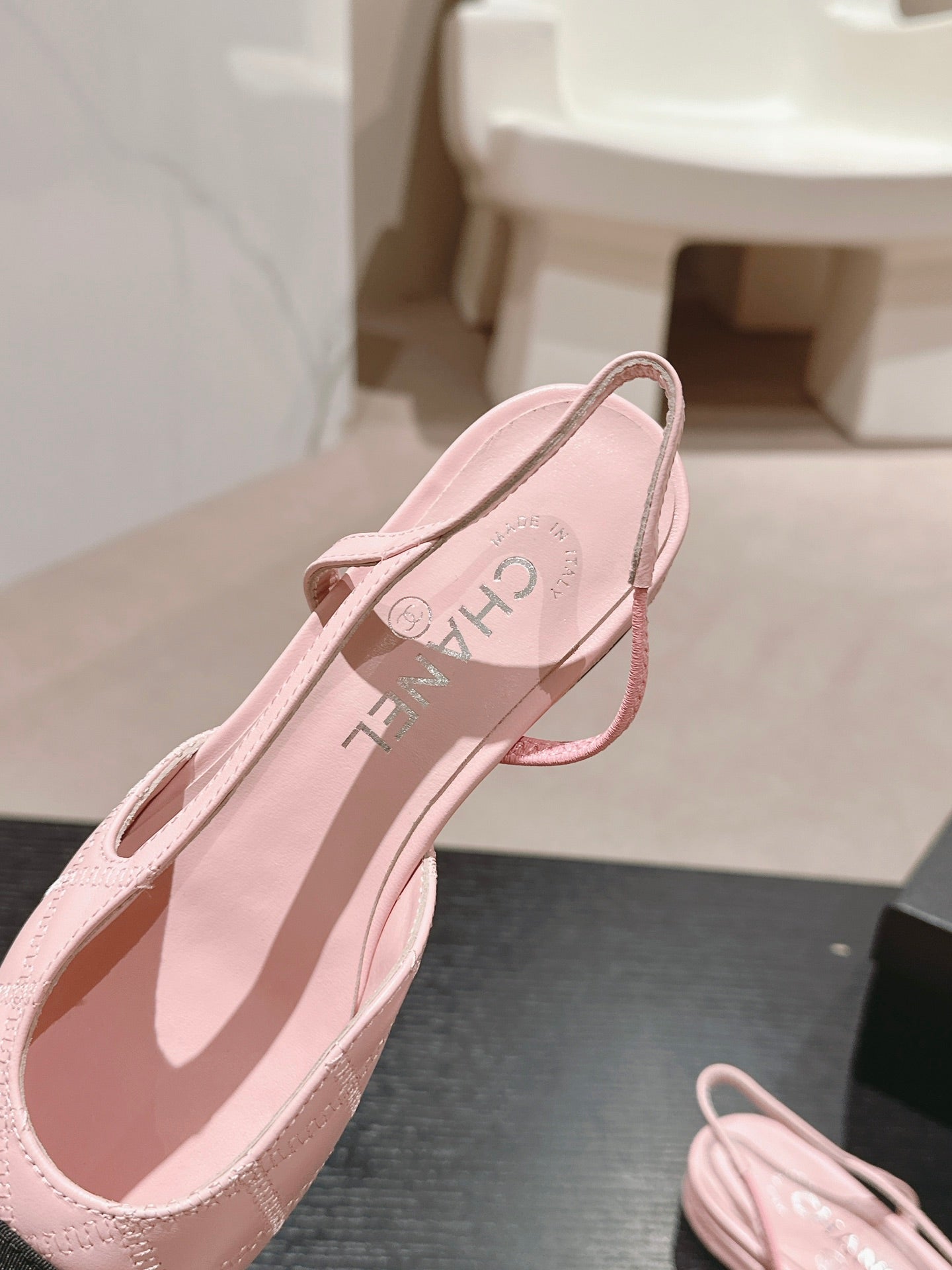SLINGBACKS IN LIGHT PINK LAMBSKIN AND BLACK SATIN - 34