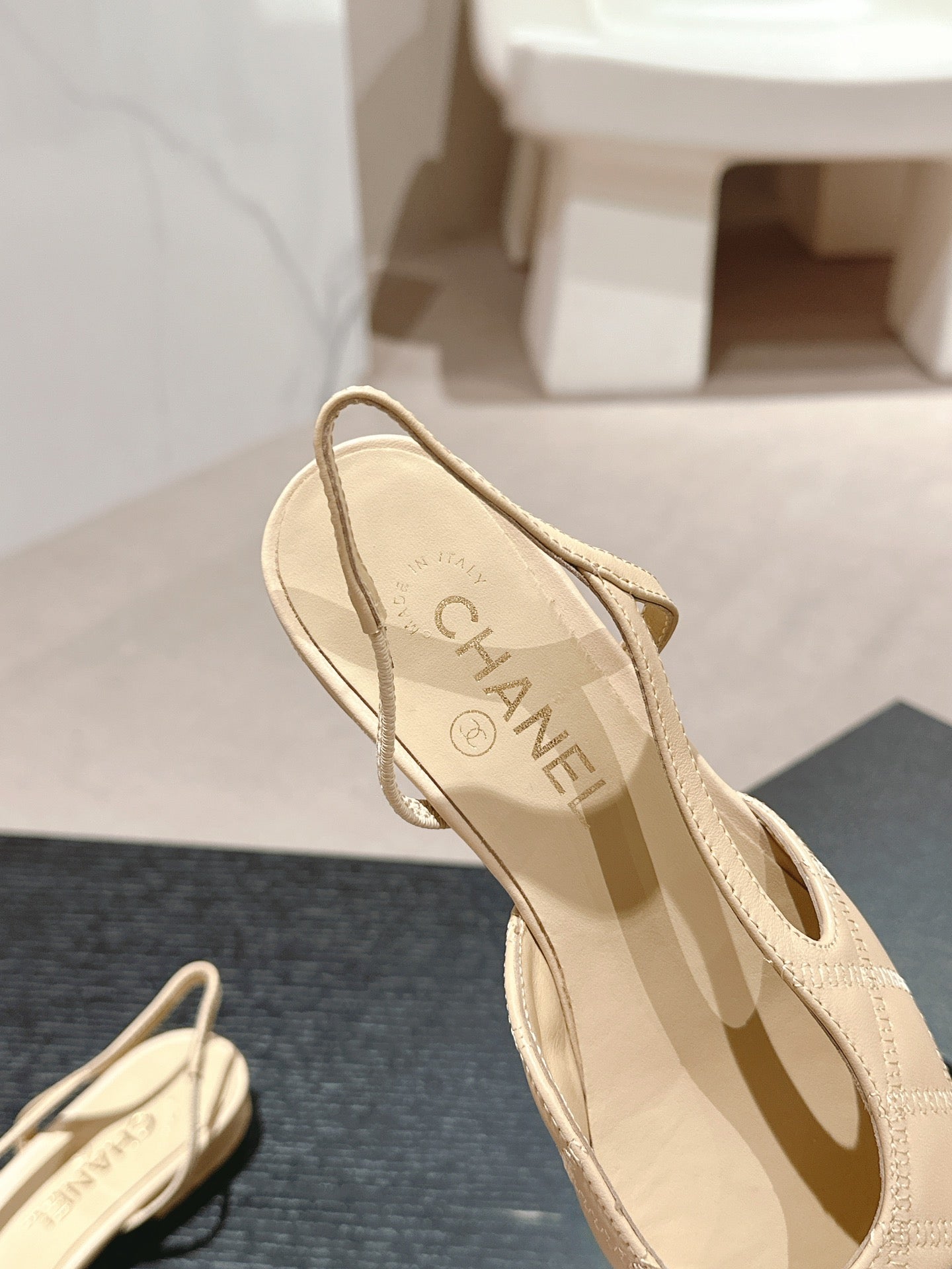 SLINGBACKS IN BEIGE CREAM LAMBSKIN AND BLACK SATIN - 34