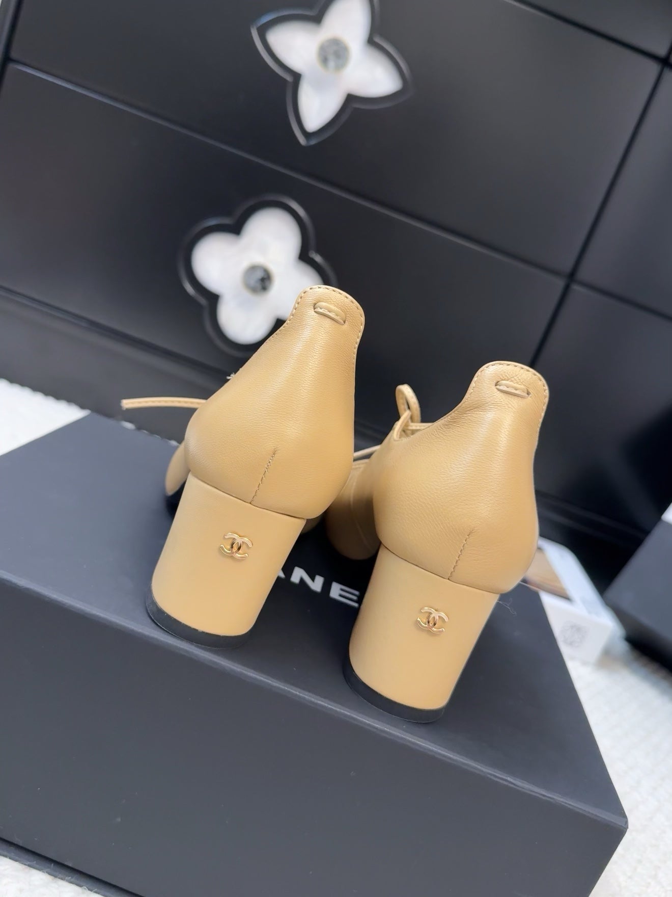 MARY JANE PUMPS 55 MM IN SAND YELLOW MIX BLACK LAMBSKIN - 34