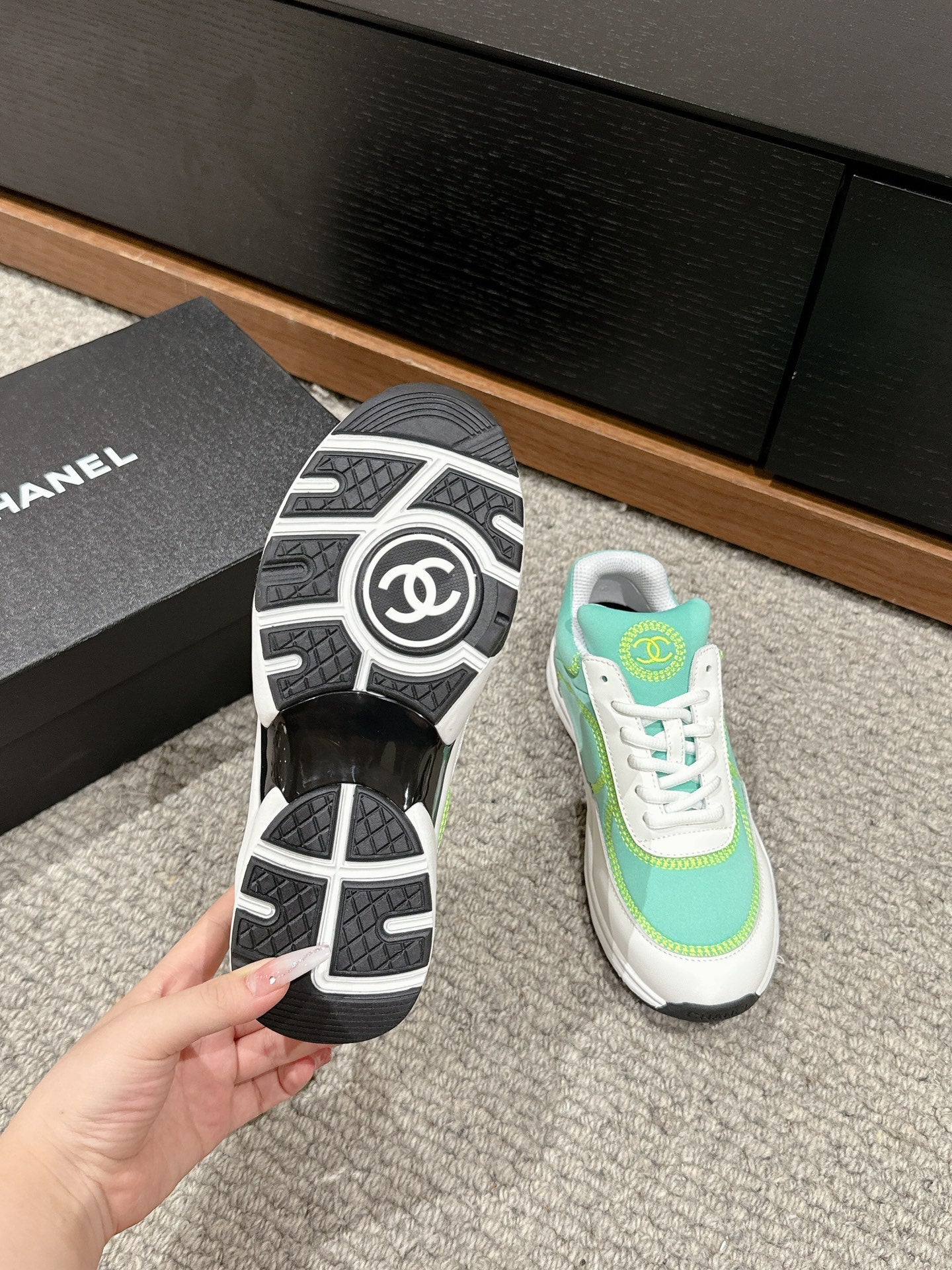 CLASSIC TRAINER IN MINT GREEN MIX WHITE FABRIC - 35