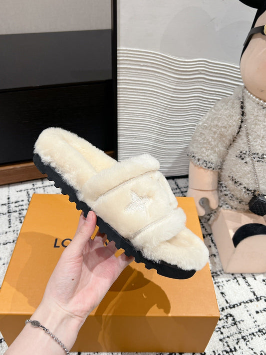SLIPPER IN BEIGE BISQUE FLEECE - 35