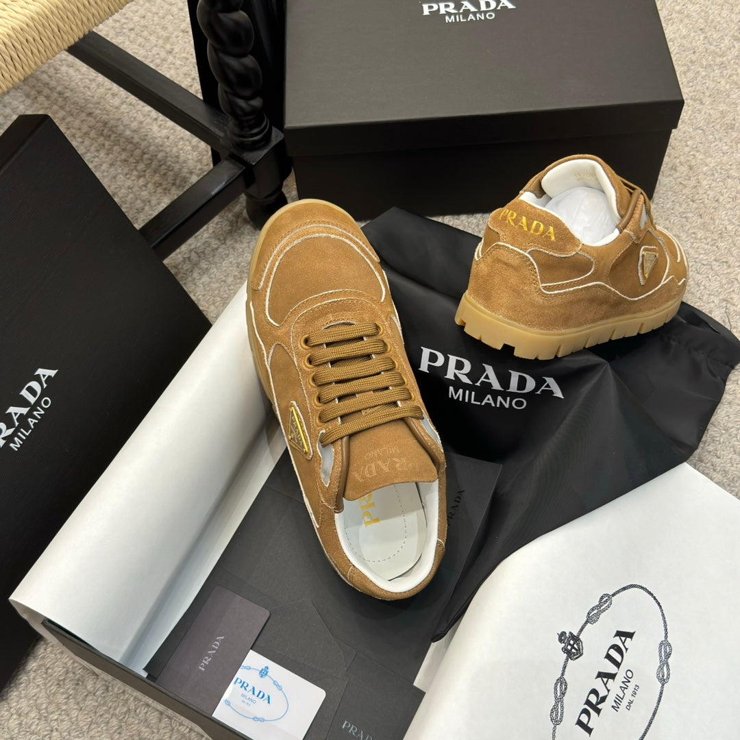 PRADA 25S SNEAKERS 20MM IN CARAMEL BROWN SUEDE - 35