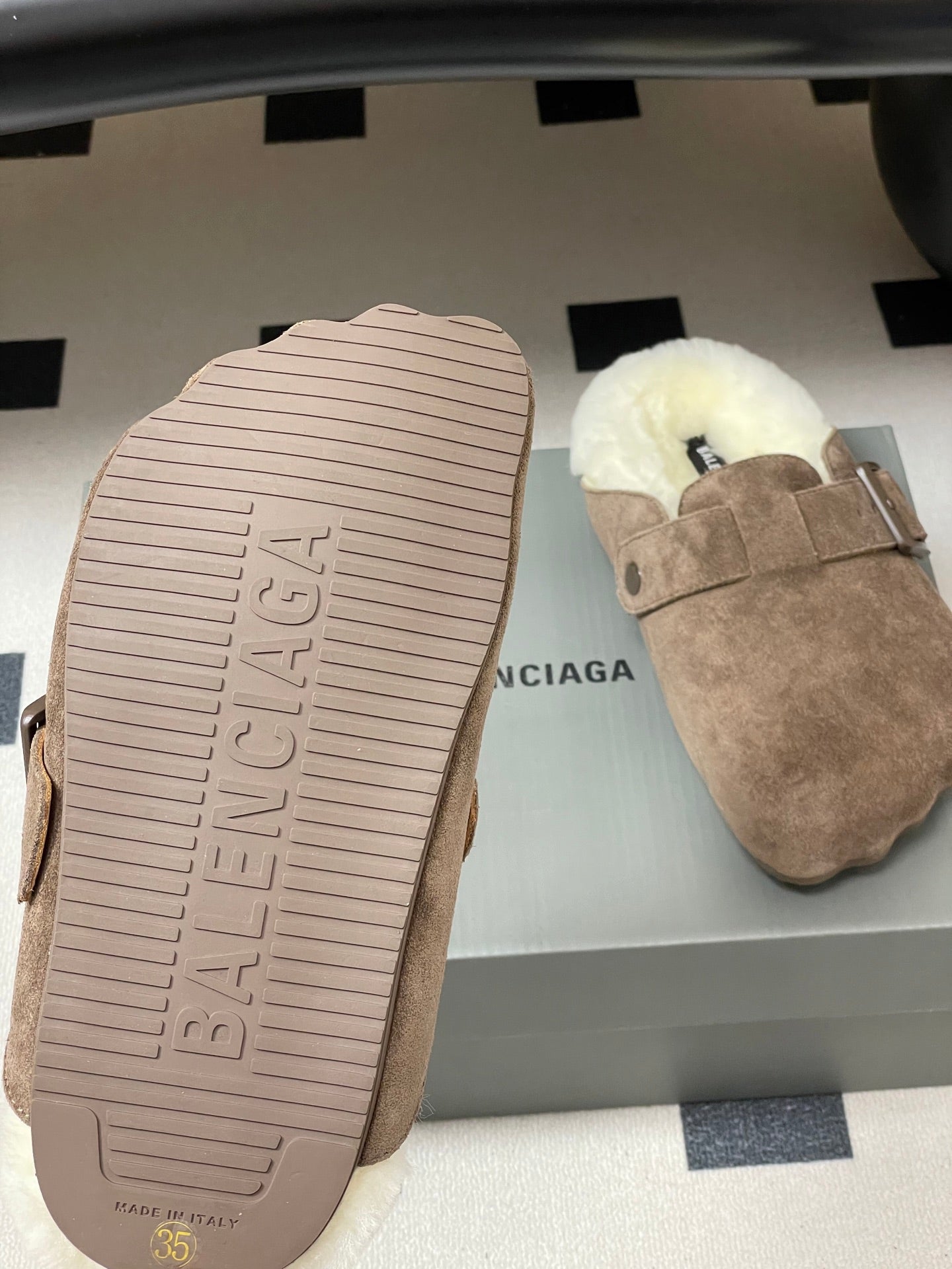 BALENCIAGA 25S FUR-LINED MULES IN EARTH BROWN FAUX LEATHER - 35