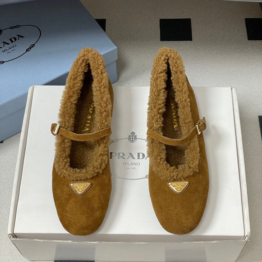 БАЛЕТКИ PRADA 25S МЕРІ ДЖЕЙН З ТЕМНО-КОРИЧНЕВОЇ ЗАМШІ З ЗОЛОТОЮ ФУРНІТУРОЮ - 35