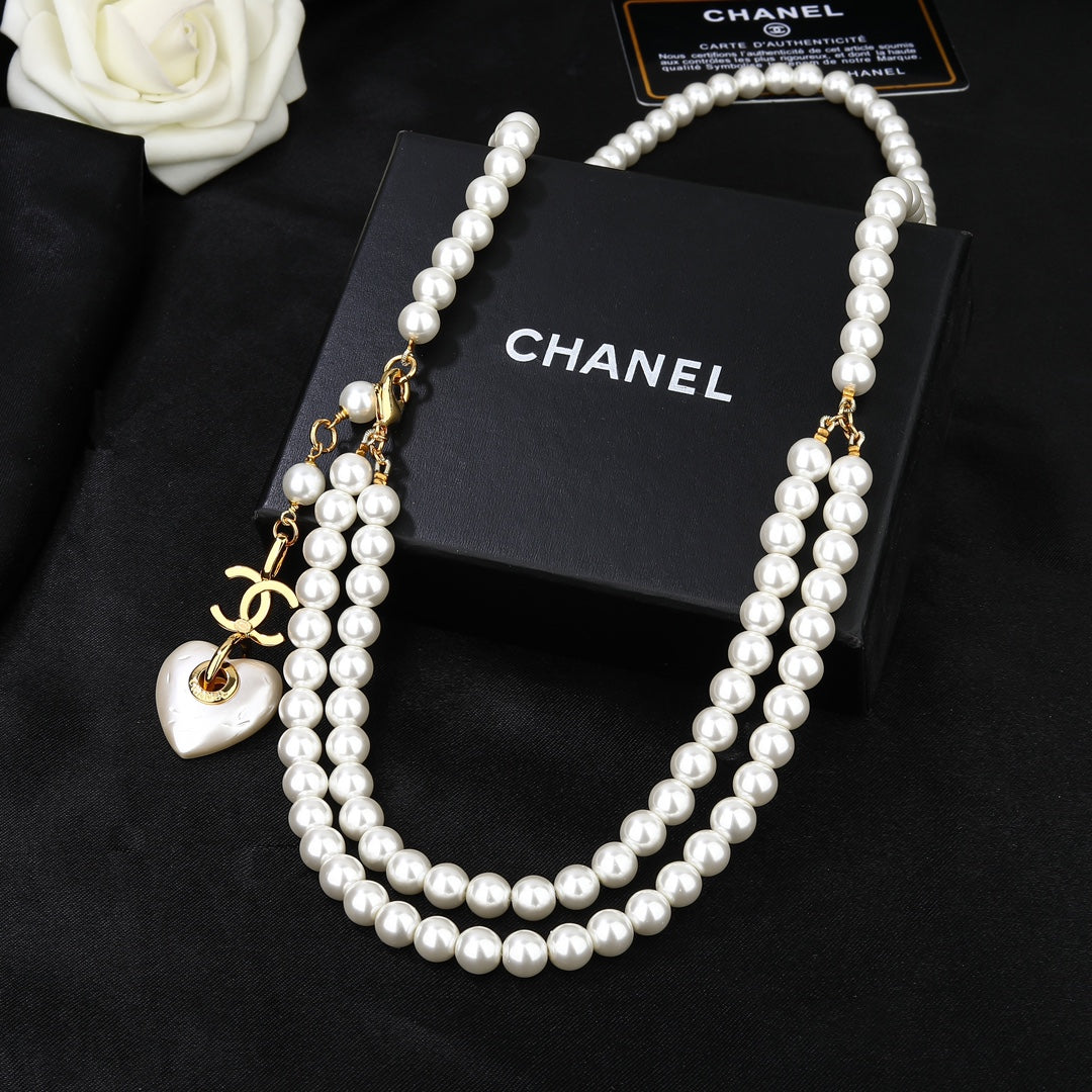 CHANEL 25S CHAIN BELT IN WHITE PEARL 614404 - 30