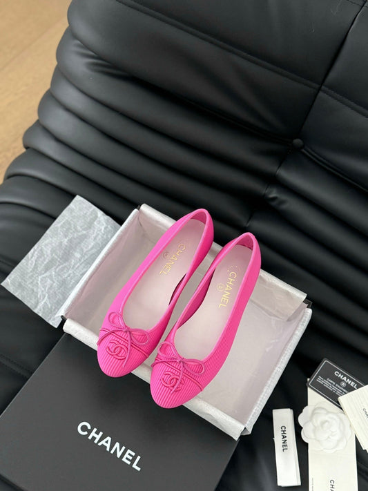 CLASSIC BALLET FLATS BRIGHT PINK LAMBSKIN - 35