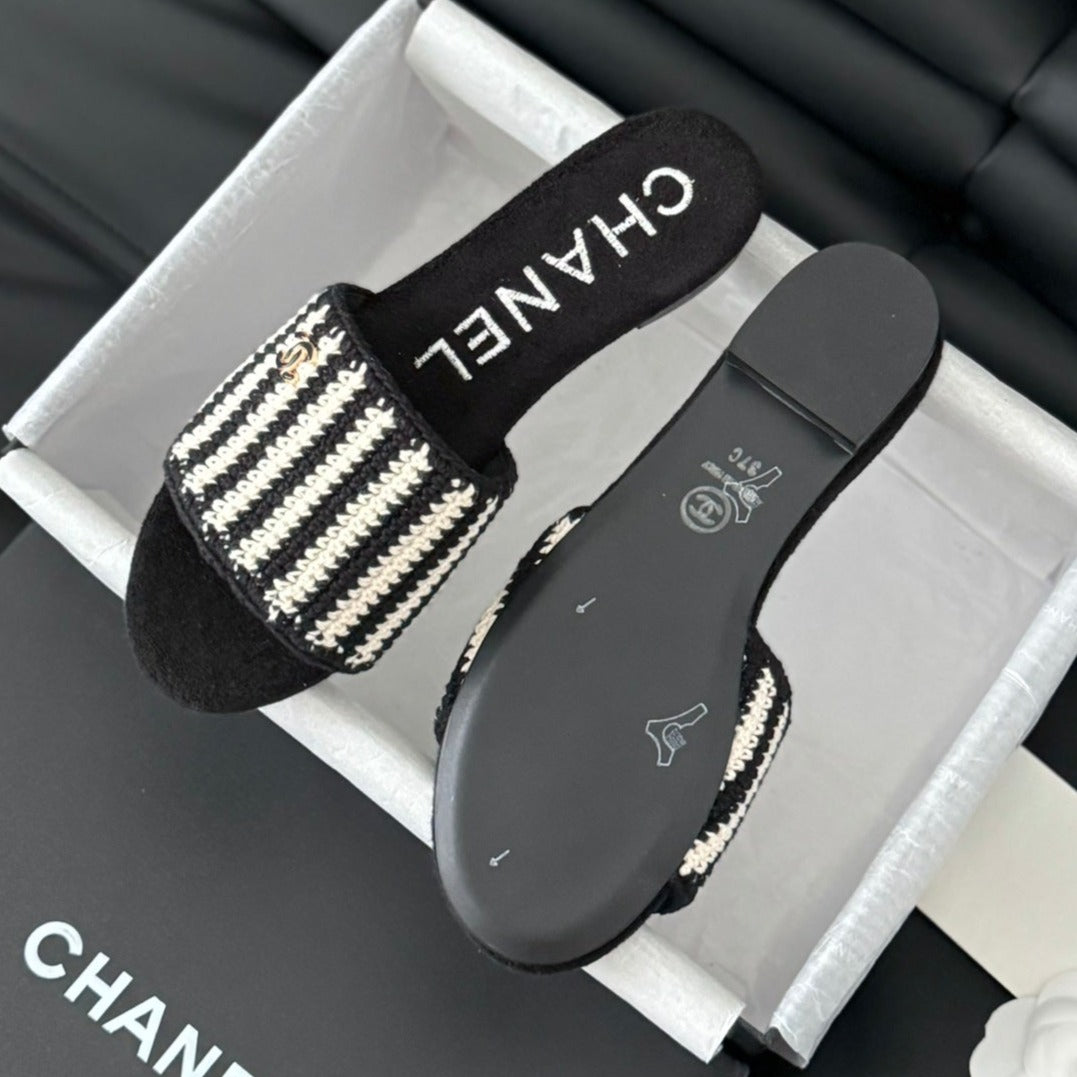 Sheepskins Knit Slippers Black White - 35