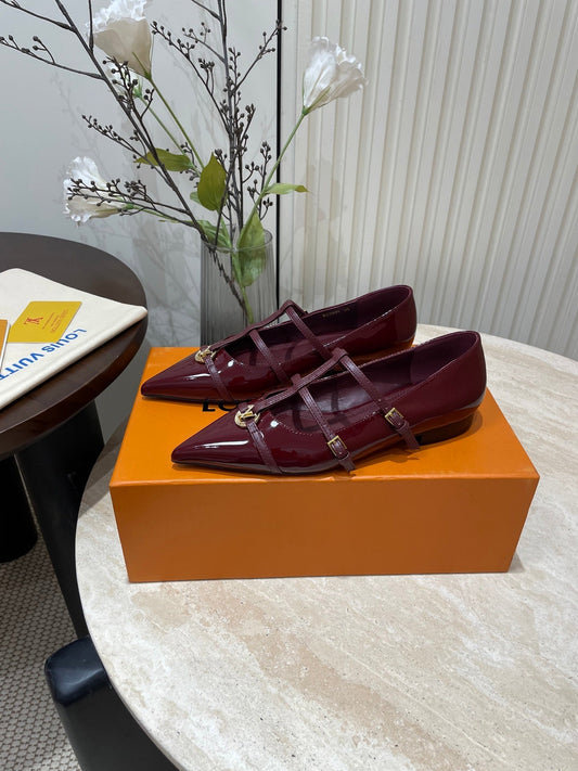 POINTED-TOE TRIPLE-STRAP BALLET FLAT IN BURGUNDY RED PATENT CALFSKIN - 35