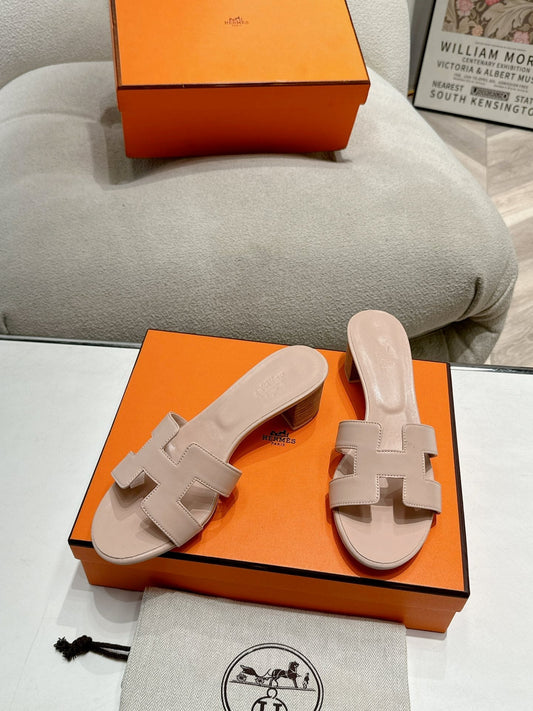 0ASIS SANDAL PASTEL PINK CALFSKIN CLASSIC - 35