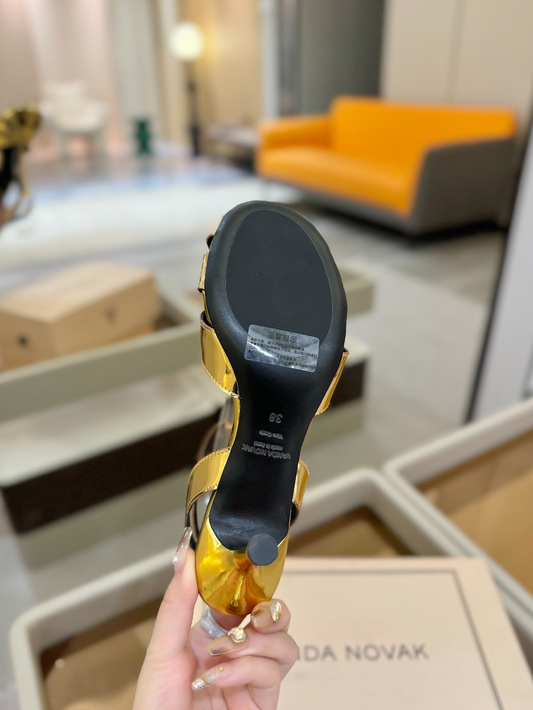 HIGH SANDALS 75 MM IN GOLD CALFSKIN - 34