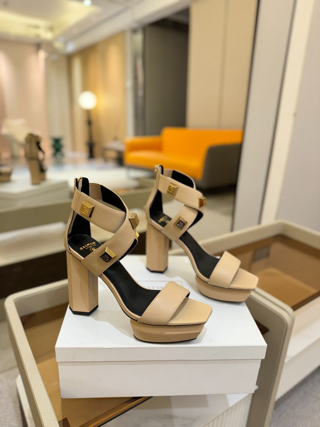 BALMAIN 25S WEDGE HEELS 105MM IN BEIGE CALFSKIN GOLD HARDWARE - 36