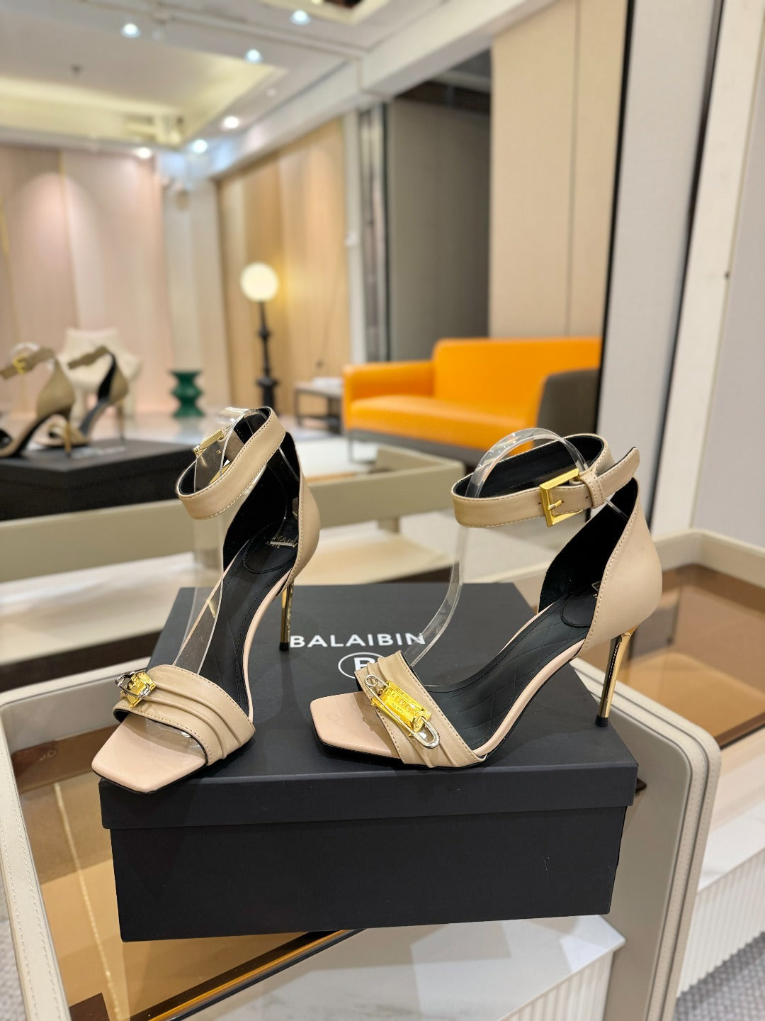 BALMAIN 25S HIGH HEELS 95MM IN BEIGE CALFSKIN - 36