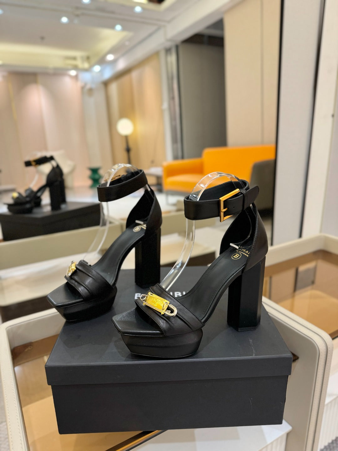 BALMAIN 25S WEDGE HEELS 100MM IN BLACK CALFSKIN - 36