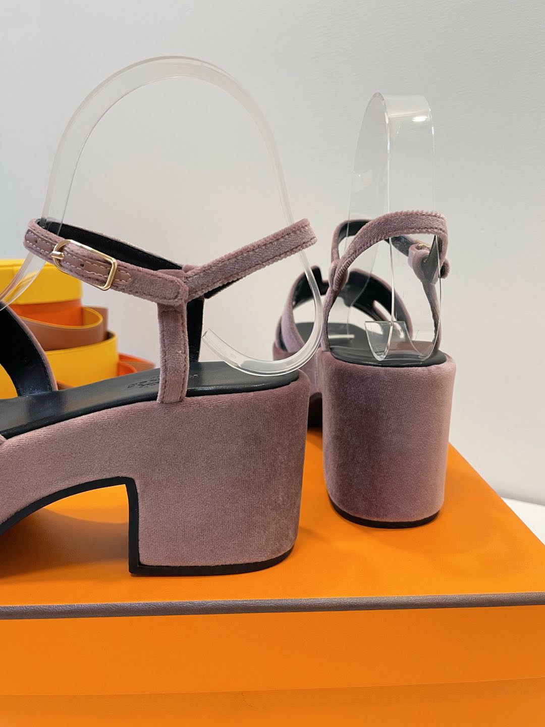 JAM 30 SANDAL IN ROSY BROWN VELVET - 35