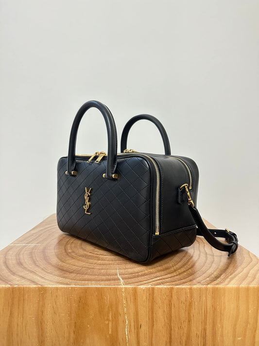 LIYA 31 ЧОРНА ВІНТАЖНА ДОРОЖНЯ СУМКА З ТЕЛЯЧОЇ ШКІРИ