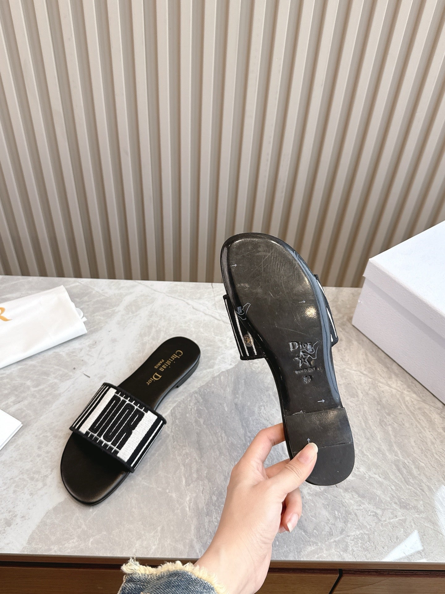 DIOR FLAT SLIDES 25S IN BLACK CALFSKIN AND FABRIC BRAND NAME EMBROIDERY - 35