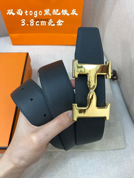 HM H BELT BUCKLE & REVERSIBLE BLACK LEATHER STRAP 38MM GOLD HARDWARE - 30