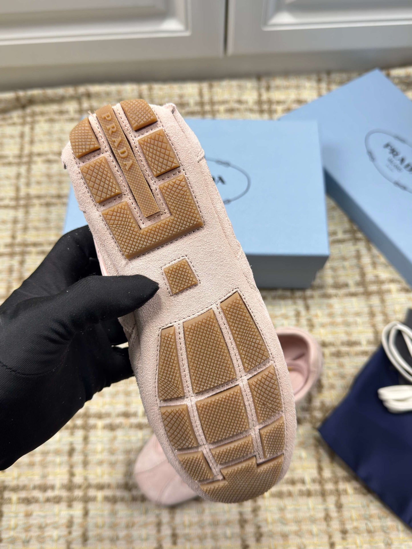 PRADA 26S LOW TOP SNEAKERS IN PINK NYLON AND SUEDE