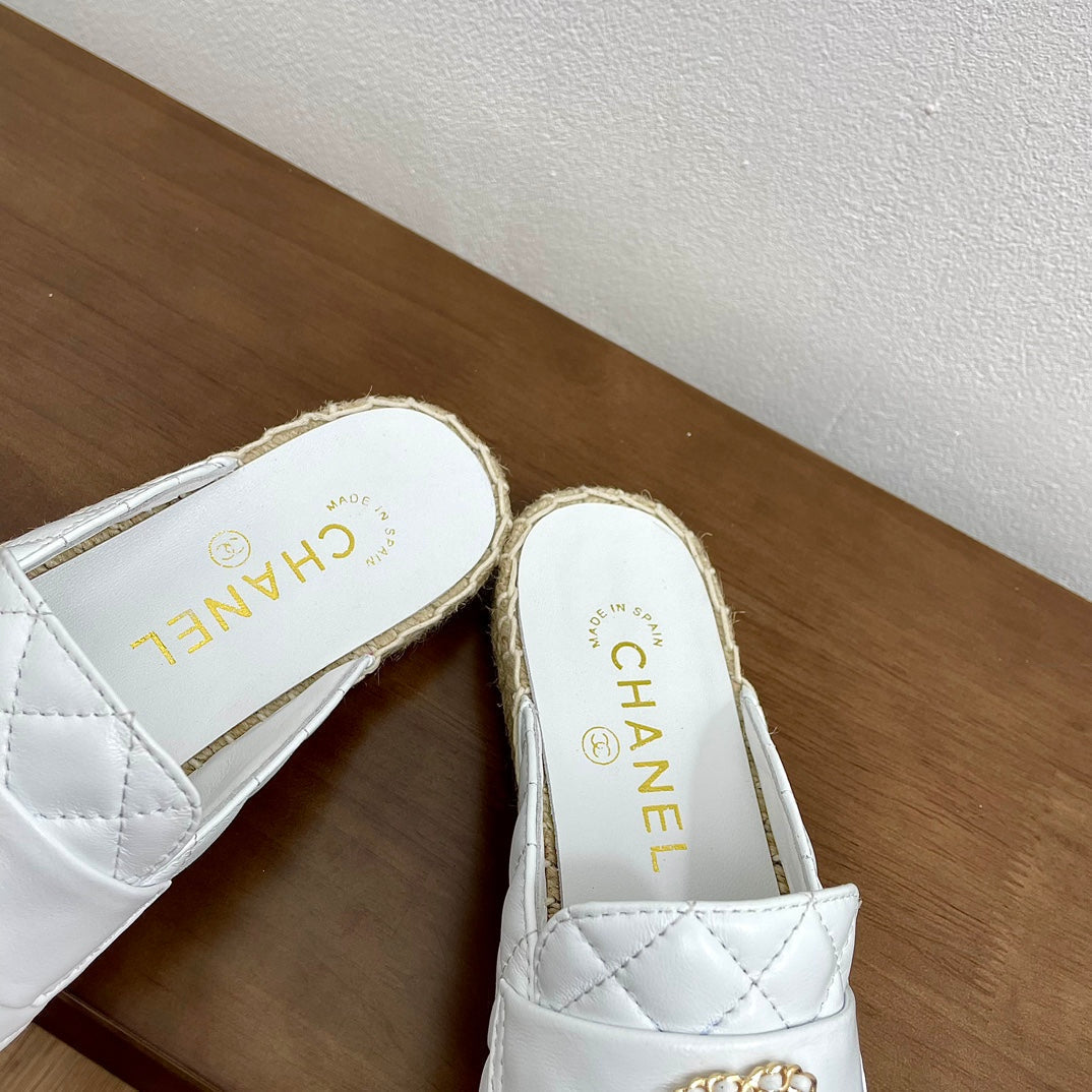 CC Women Half - Slippers White Lambskin - 35