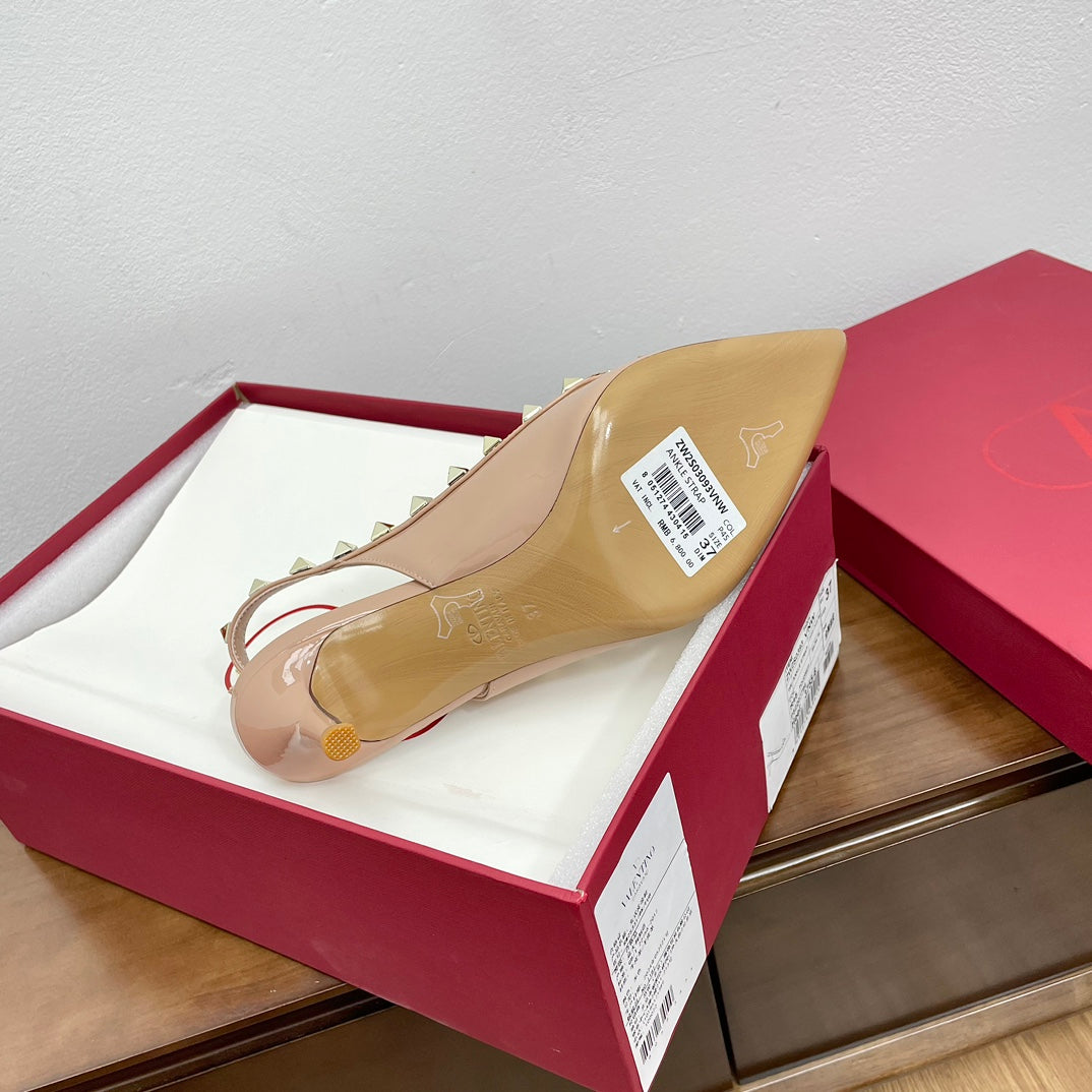 ROCKSTUD BOW SLINGBACK NUDE TAN PATENT LEATHER PUMP 60MM - 35