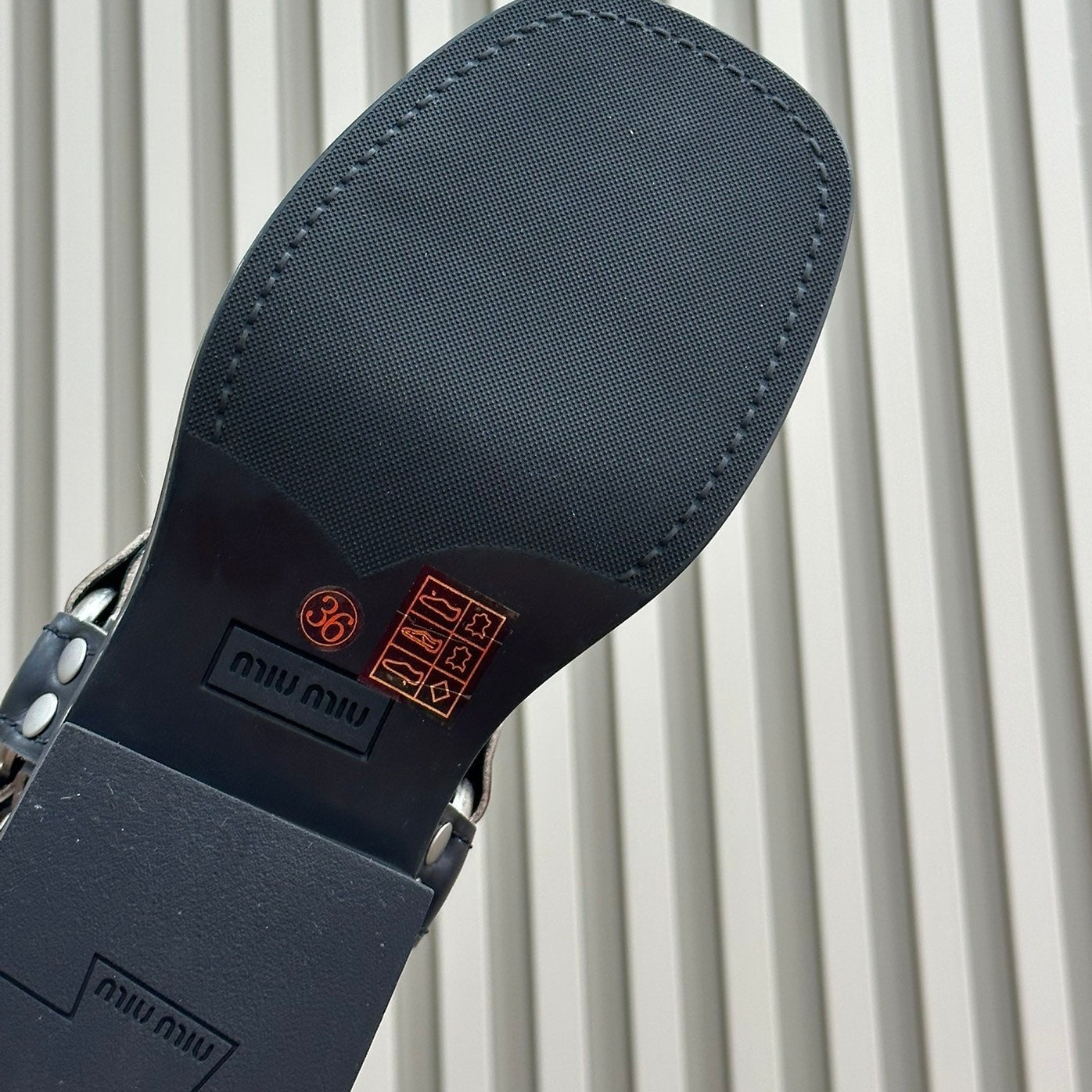 Sandals Black Retro Sheepskin - 35