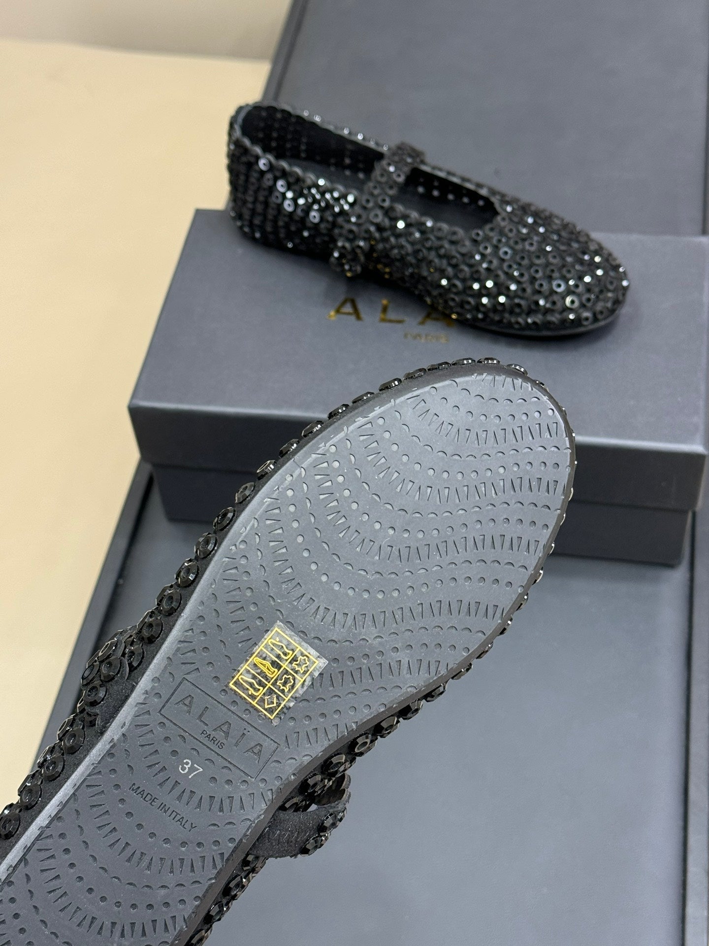 CRYSTAL-EMBELLISHED BALLERINA SHOES BLACK - 35