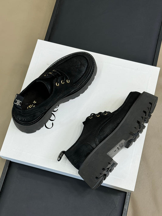 ЛОФЕРИ CELINE 25S НА ТОВСТІЙ ПІДОШВІ З ЧОРНОЇ ЗАМШЕВОЇ ТЕЛЯЧОЇ ШКІРИ - 35