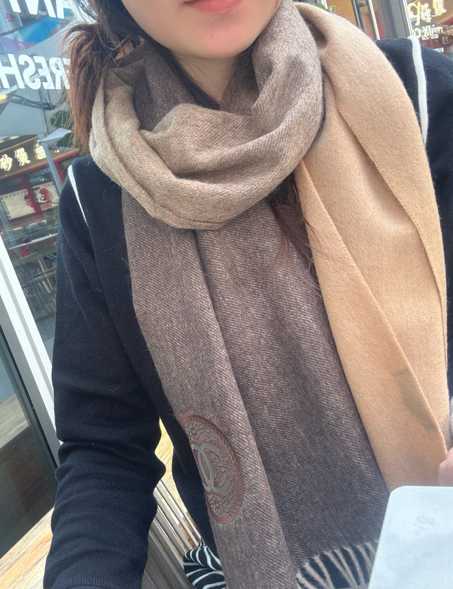 CHANEL 25S SCARF 180 IN CASHMERE 876136