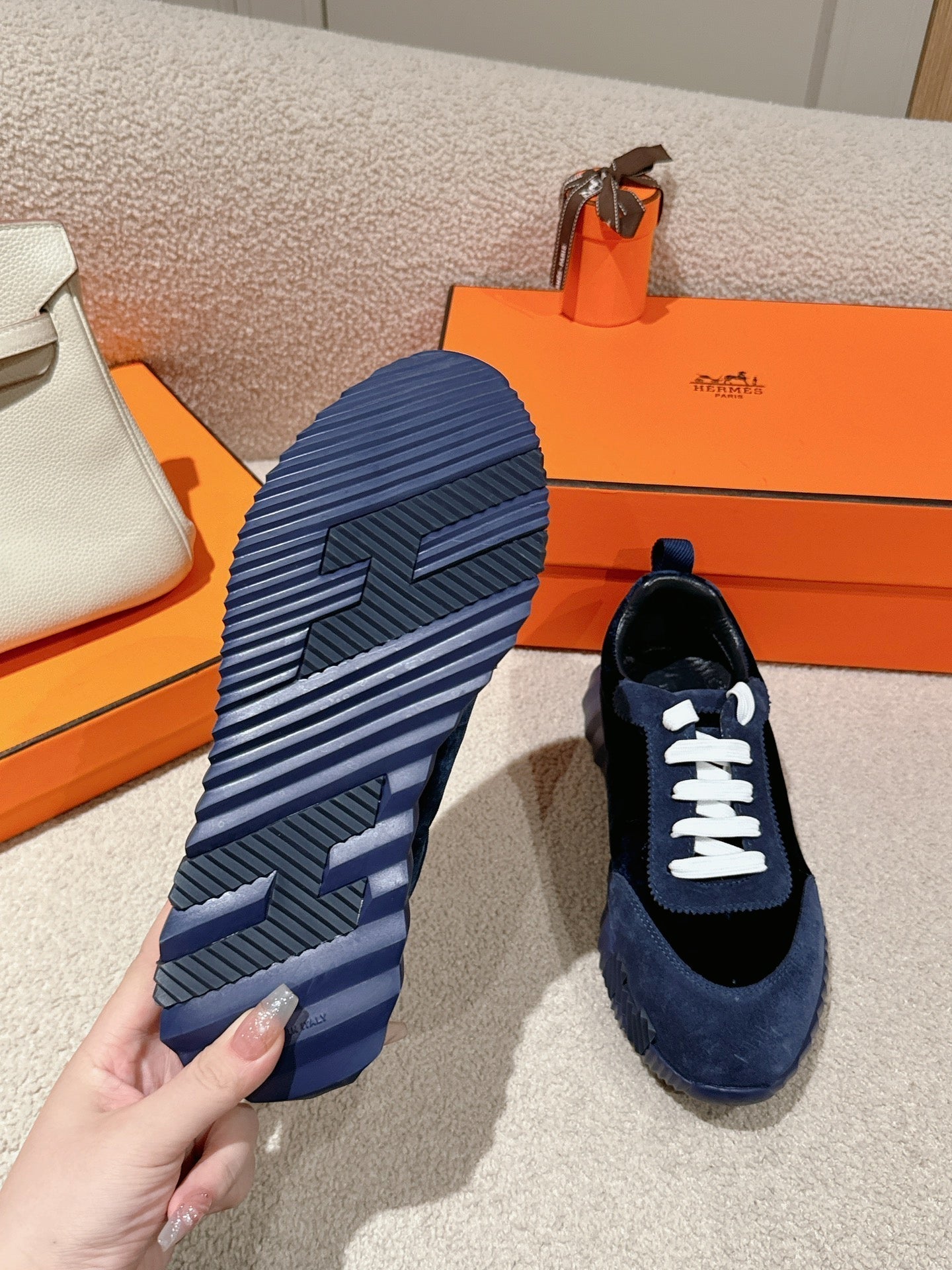 MAINLAND SNEAKER IN NAVY BLUE SUEDE AND BLACK VELVET - 35