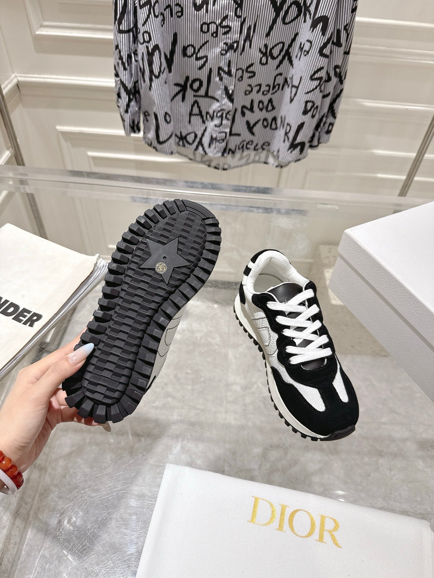 DIOR 25S C'EST DIOR SNEAKER IN WHITE BLACK CALFSKIN AND SUEDE - 35