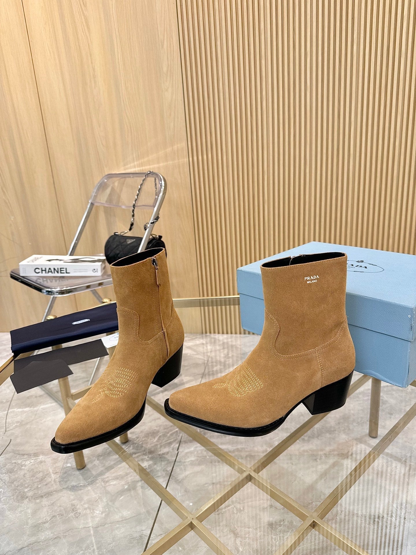 PRA ANKLE BOOTS IN TAN BROWN SUEDE - 35