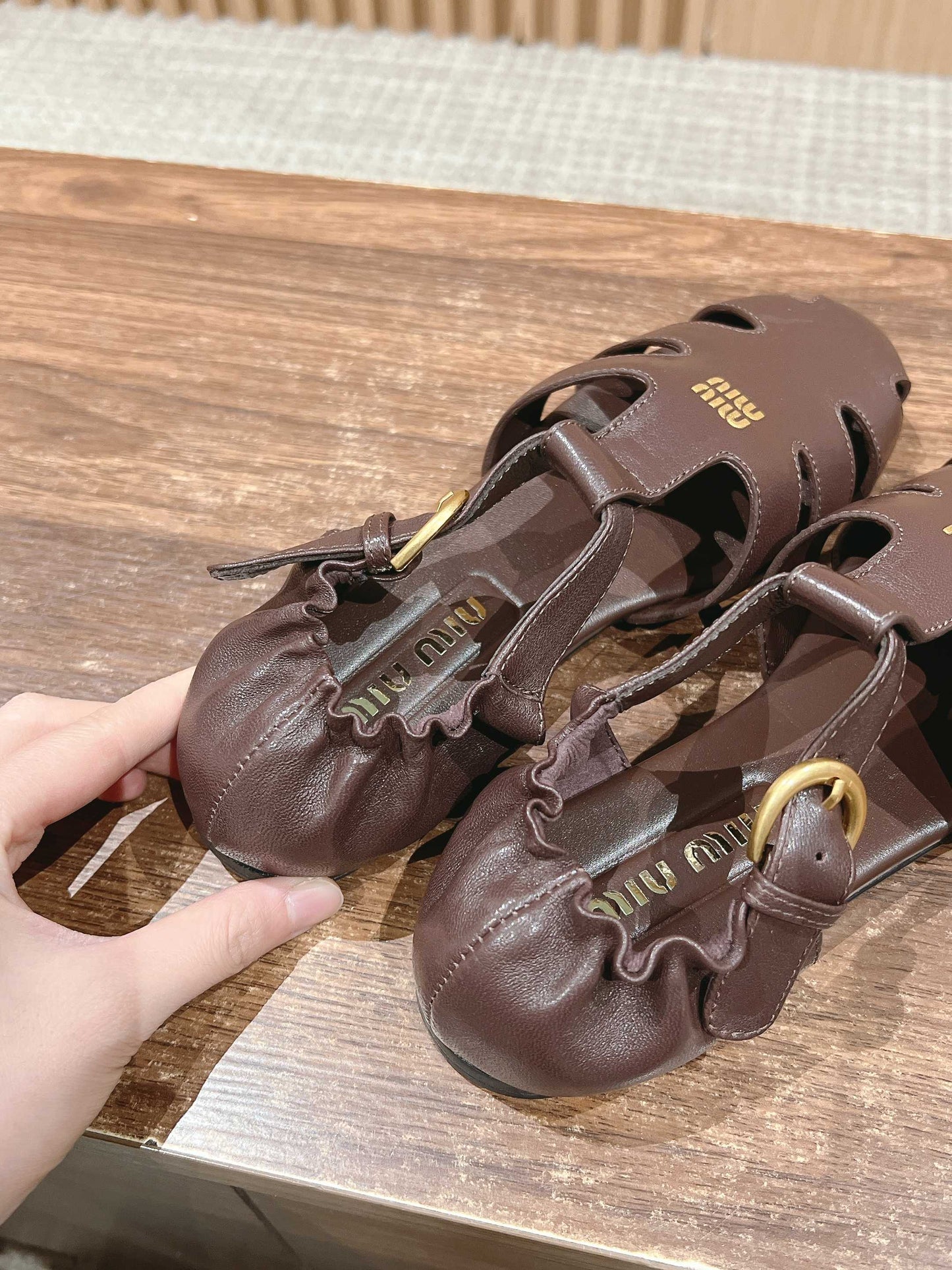 FISHERMAN BUCKLE SANDALS IN COCOA BROWN LAMBSKIN - 35