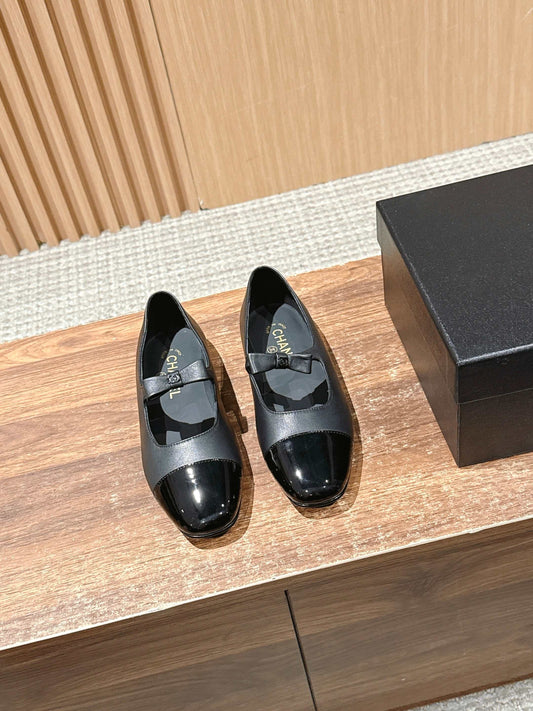 CHANEL 25S БАЛЕТНІ МЕРІ ДЖЕЙНС ЧОРНІ З ТЕЛЯЧОЇ ШКІРИ ТА ЛАКОВАНОЇ ТЕЛЯЧОЇ ШКІРИ - 35