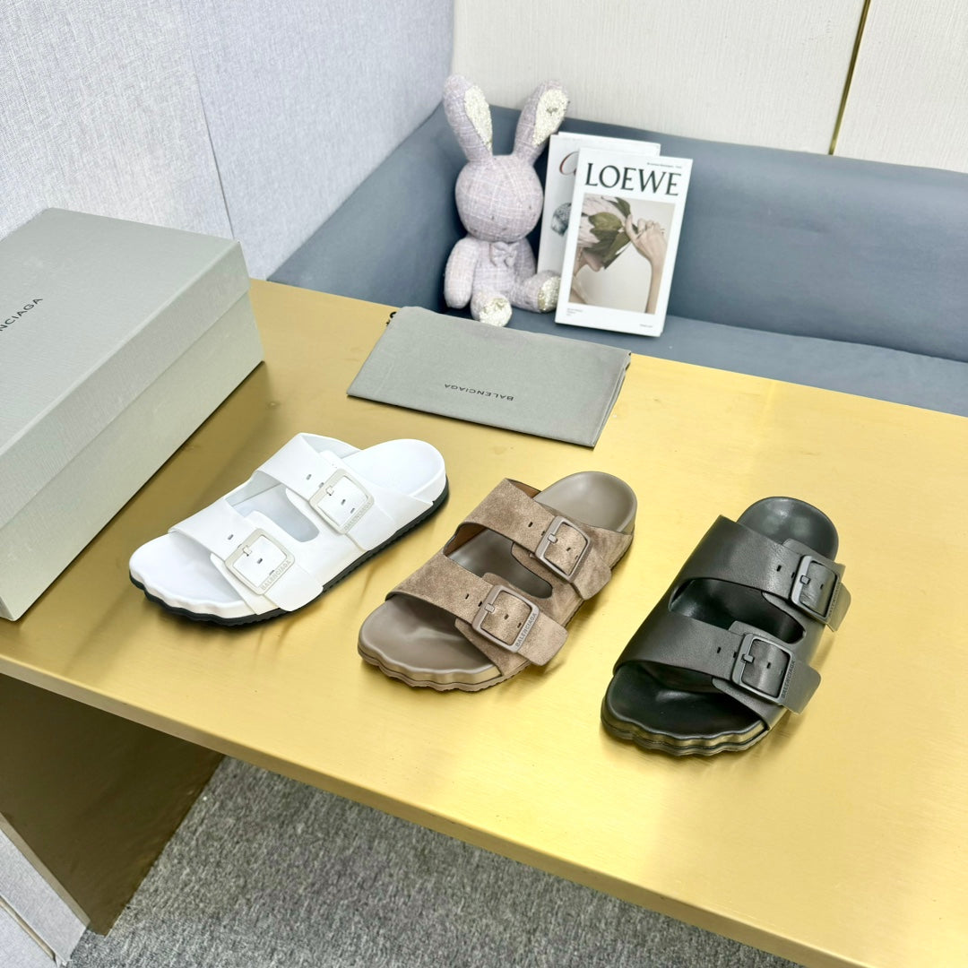 BIRKENSTOCK SLIPPERS IN LIGHT BROWN SUEDE - 35