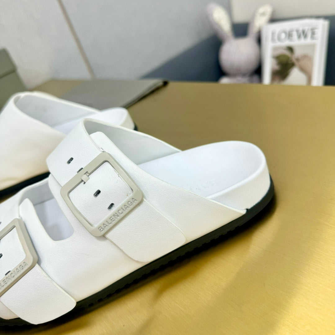 BIRKENSTOCK SLIPPERS IN WHITE CALFSKIN - 35