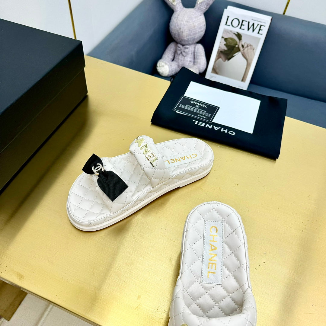 DAD SANDALS WITH BOW IN WHITE LAMBSKIN MULE - 35