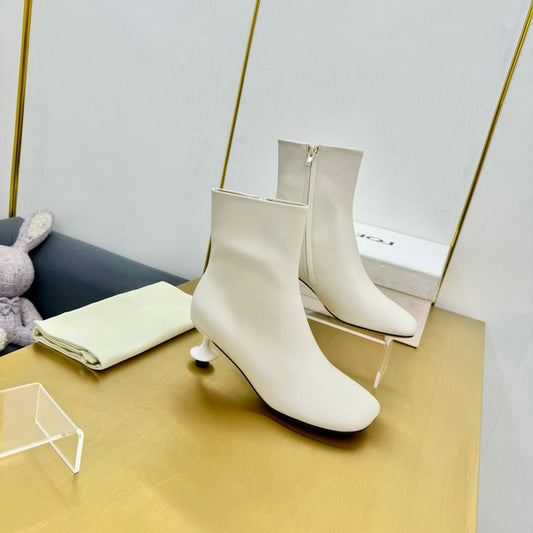 LW TOY ANKLE BOOTIE WHITE NAPPA LAMBSKIN - 35 / 5.5 CM